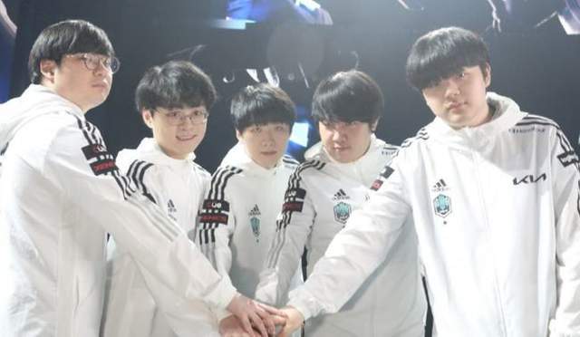 也有各俱乐 也有各俱乐