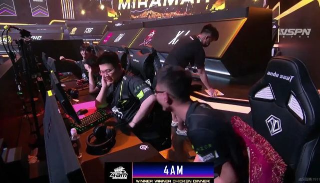 下通过调整 下通过调整